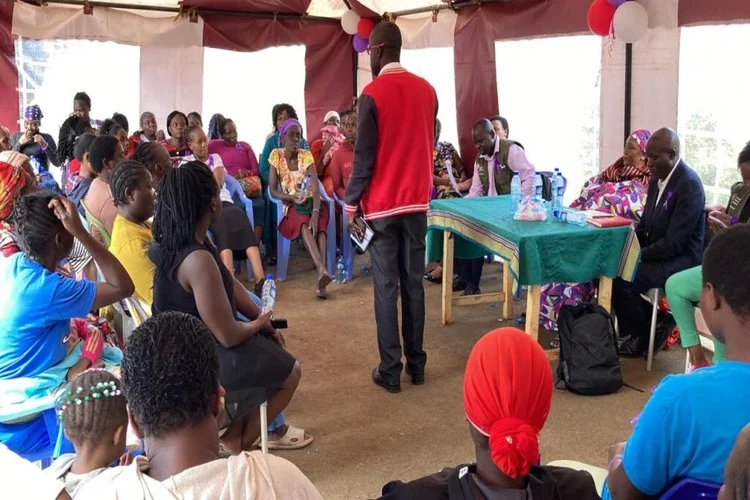 7e25cb423eac40dc83356bc2f3936ff3_Large